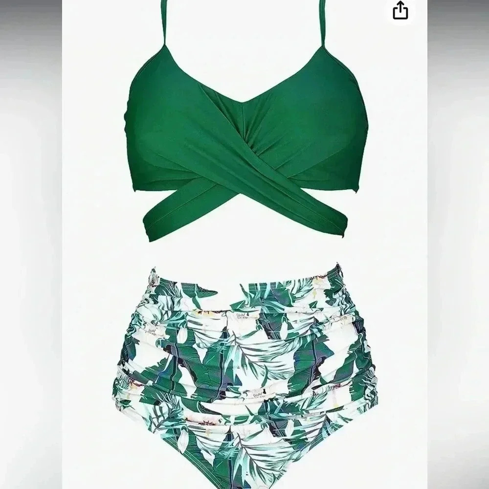 (19)NWT Cocoship swimsuit